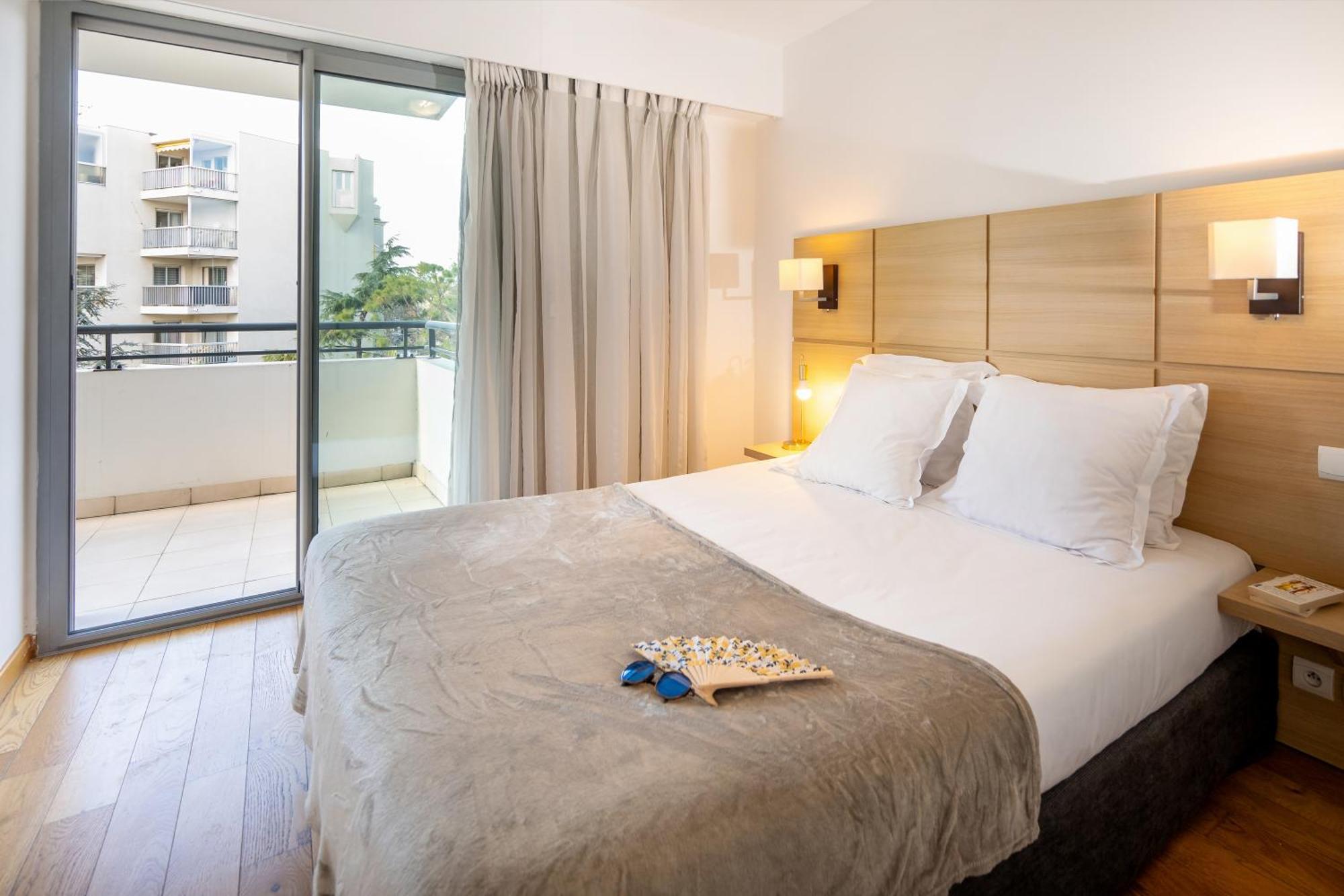 Nemea Appart Hotel Le Lido Cagnes Sur Mer Exterior foto