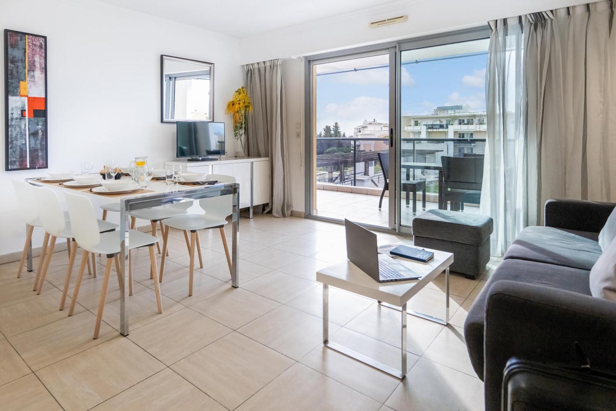 Nemea Appart Hotel Le Lido Cagnes Sur Mer Exterior foto