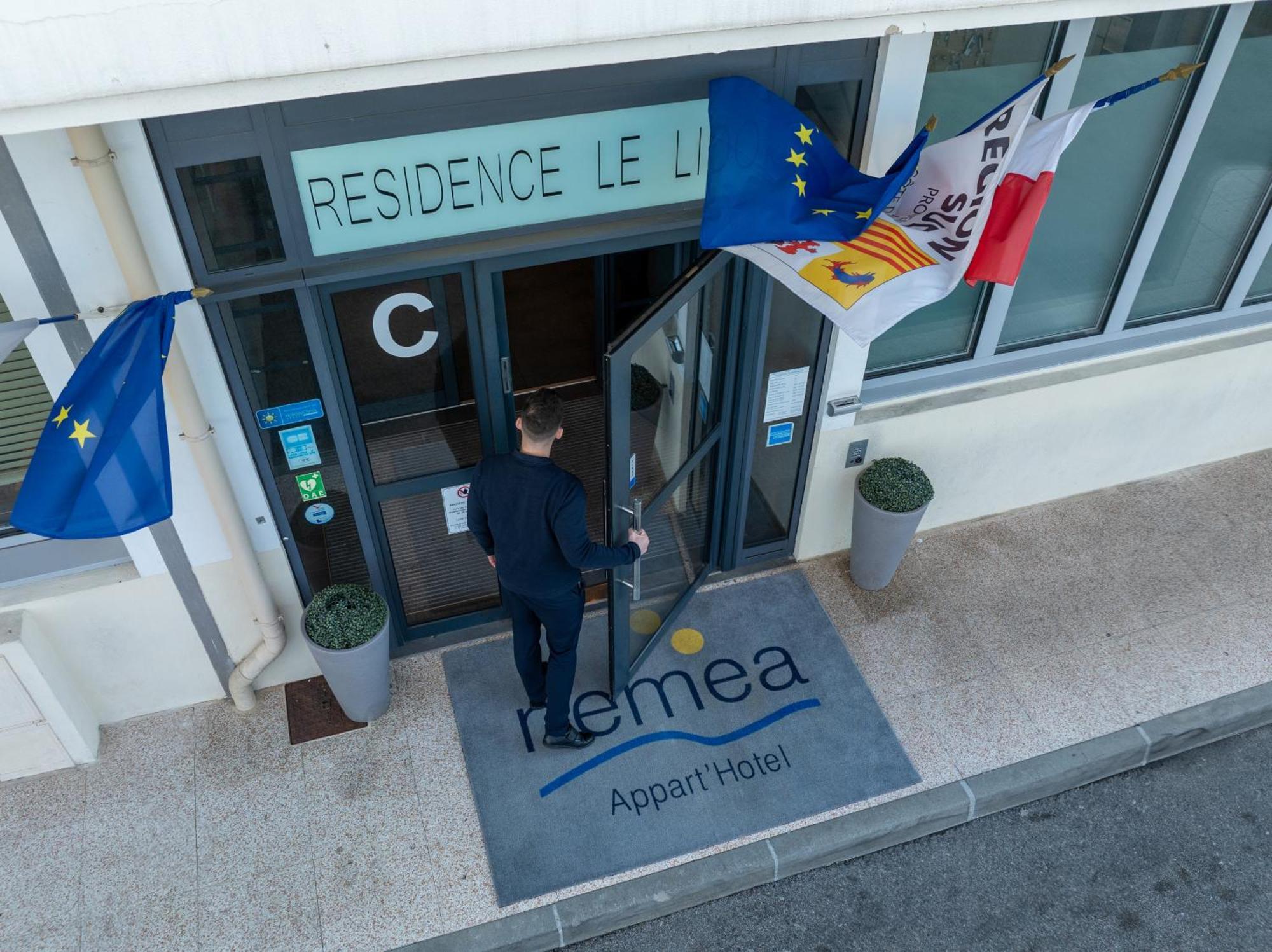 Nemea Appart Hotel Le Lido Cagnes Sur Mer Exterior foto