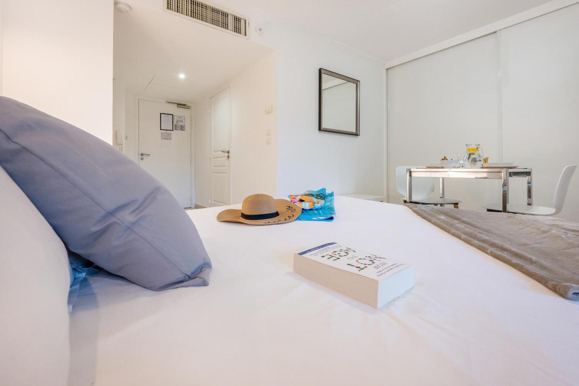 Nemea Appart Hotel Le Lido Cagnes Sur Mer Exterior foto